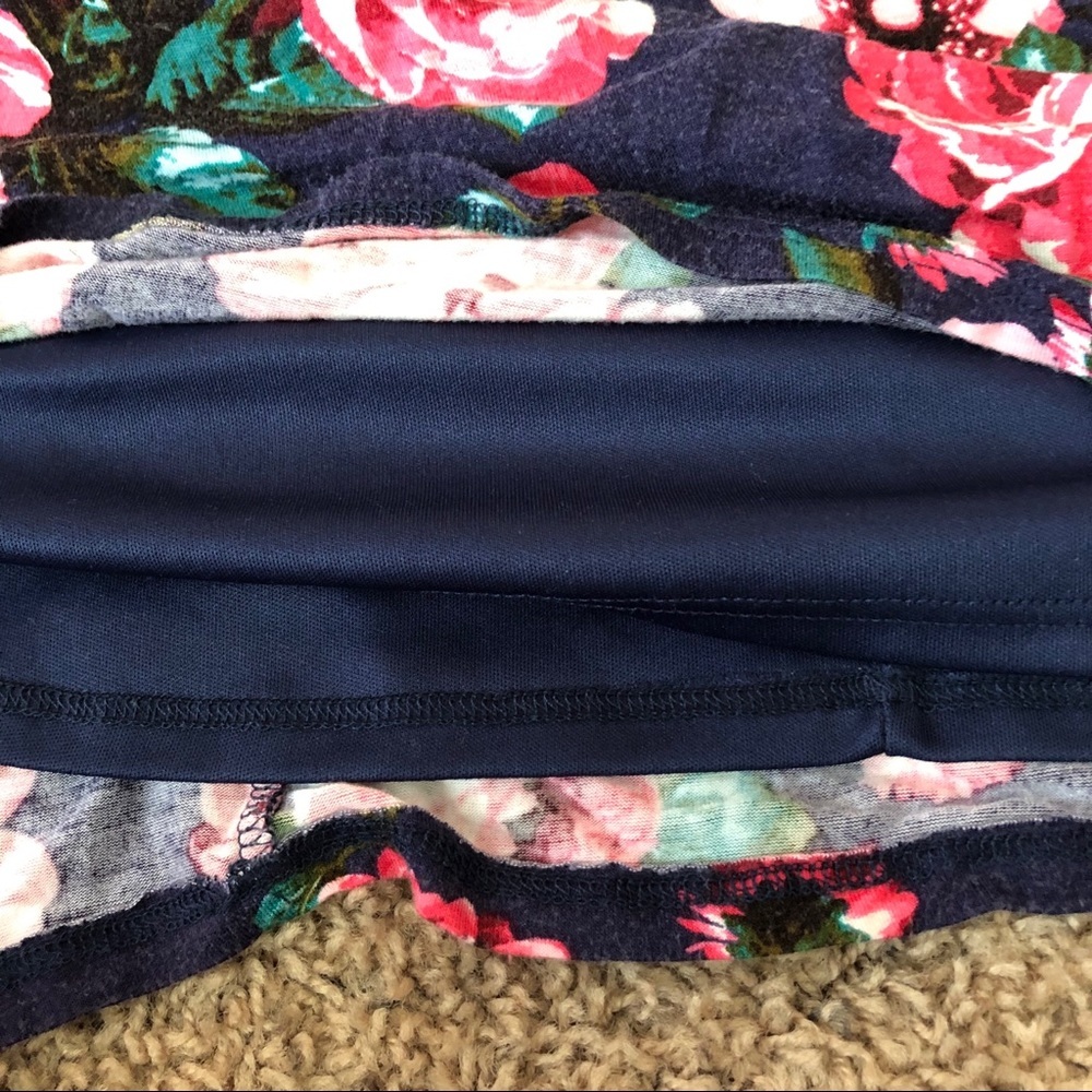 Altair’d State Floral 3/4 Sleeve Dress w/Keyholes - Picture 2 of 9